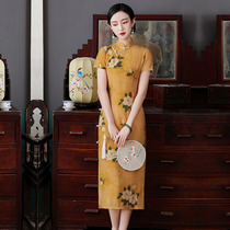 Medium long cheongsam 2021 new young girl Chinese style plain retro short sleeve slim dress summer