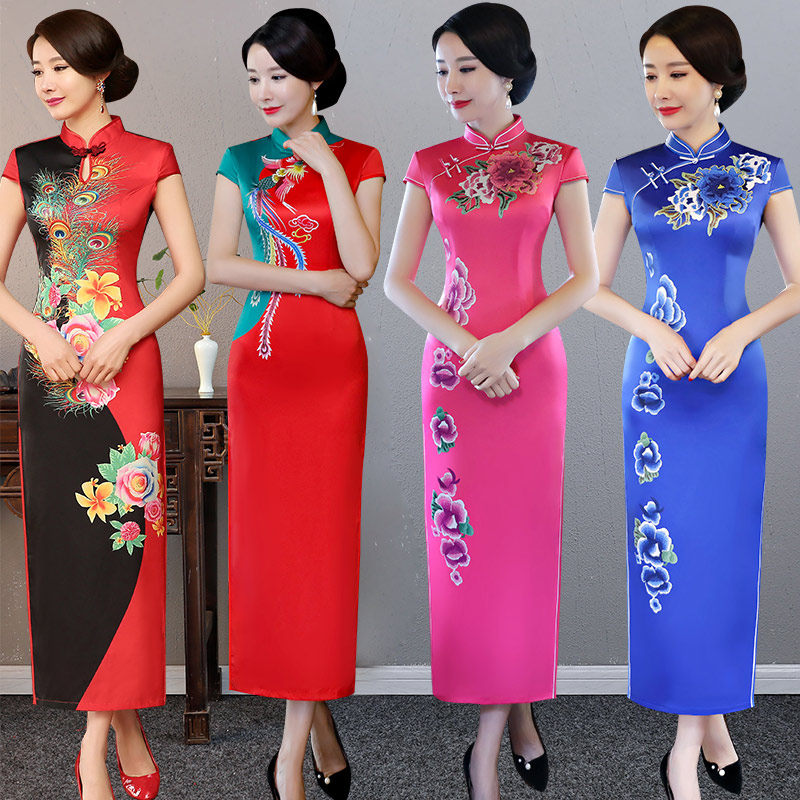 Long cheongsam 2021 new female positioning flower large size retro slim catwalk performance improved dress summer