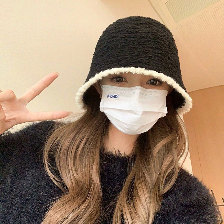 黑色毛绒渔夫帽女2023新款秋冬小香风显脸小素颜针织水桶月子帽子如何选才最省心？
