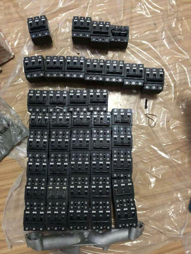 Cape generator accessories KDE12000E3 KGE13E3 10KW12kw three-phase circuit breaker power transmission switch