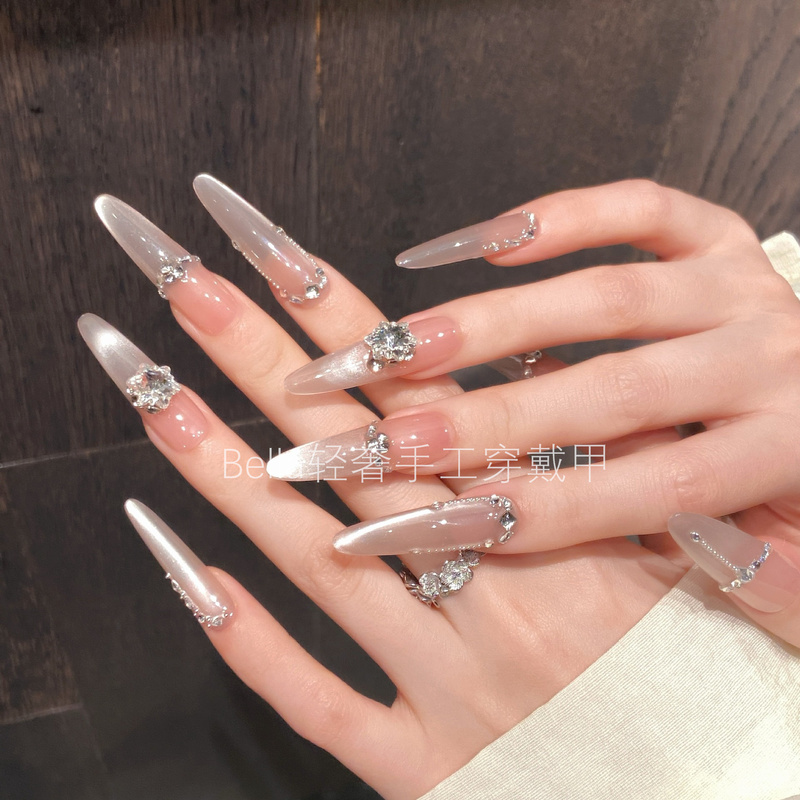 Bella Light Luxury Handmade Wearable Nails 2025 New Nude Color Gentle Temperament Nail Art Stickers Suitable for Brides and Pregnant Women Bella Light Luxury Handmade Wearable Nails 2025 New Nude Color Gentle Temperament Nail Art Stickers Suitable for Brides and Pregnant Women