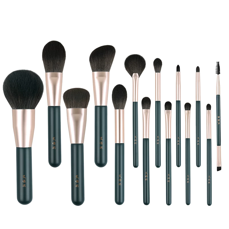Brush, set, foundation, 14 pieces, for beginners