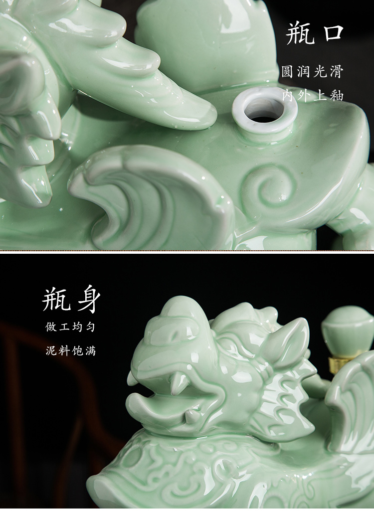 The mythical wild animal bottle furnishing articles 5 jins of jingdezhen ceramic household seal creative process empty wine bottle wine canned wine