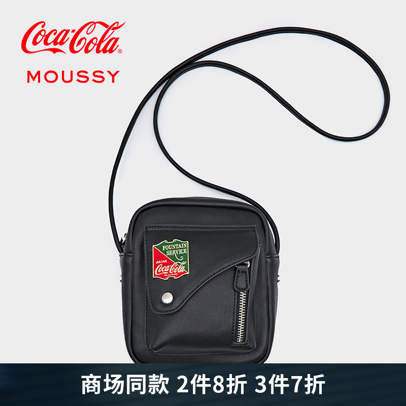 MOUSSYCoca-Cola joint series of winter new skewed satchel women 028FAZ50-5010-Taobao