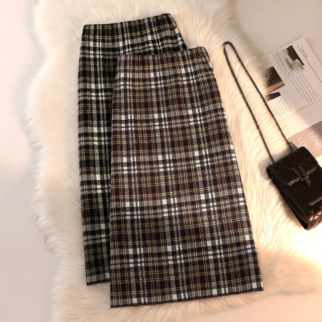 Retro plaid skirt women's autumn and winter 2022 new high waist slim mid-length knitted elastic bag hip one step skirt