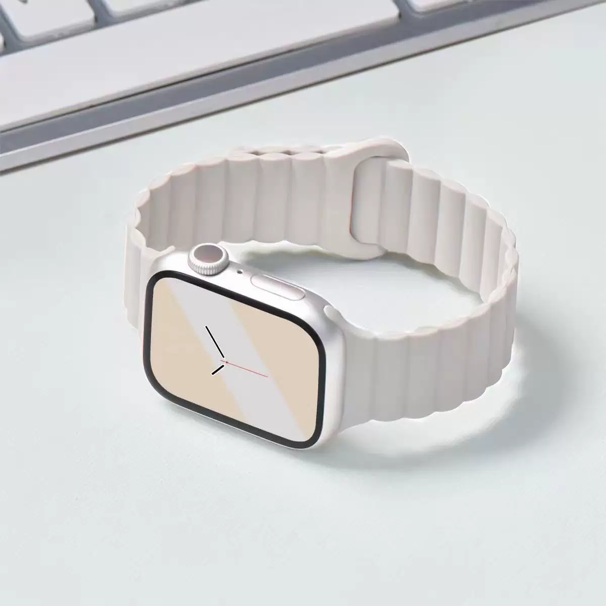 Новая топ-модель Huaqiangbei смарт-спорт часы с Bluetooth вызовом iwatch для мужчин и женщин, подходит для Apple