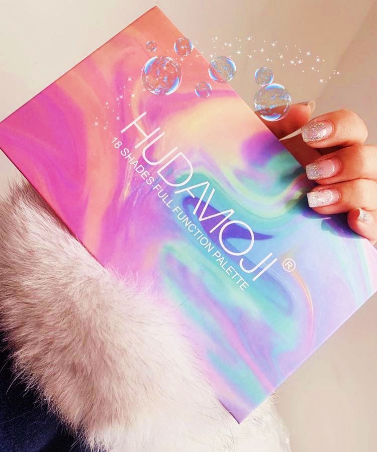 (Special offer)Romantic 18 color fairy eye shadow tray ins super fire affordable polarized matte pearlescent waterproof