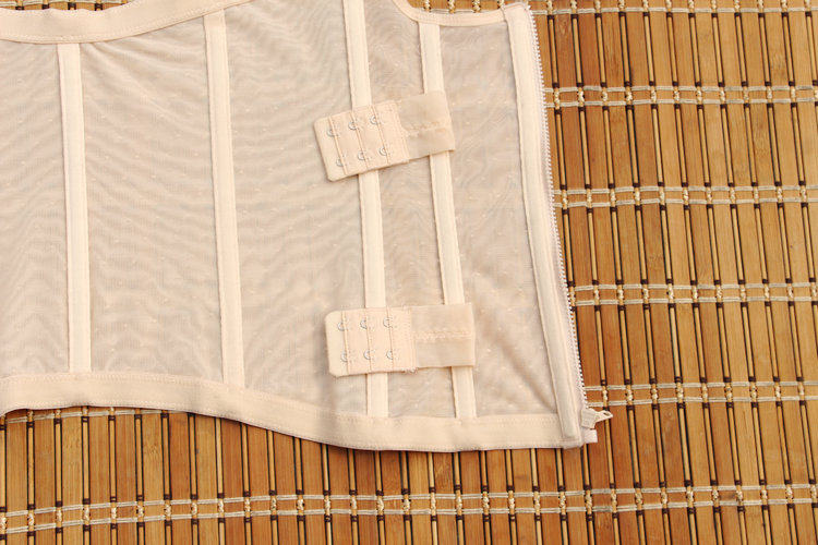 Corset luxueux en nylon - Ref 673666 Image 37