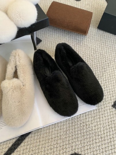 Trendy brand inner heightening thick-soled furry shoes Korean style retro plus velvet beanie shoes winter new outer wear round toe cotton shoes for women