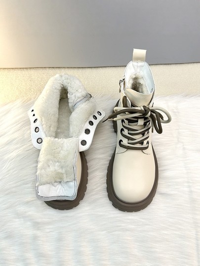 Trendy Light-Colored Women's Wool Snow Boots Winter 2025 Versatile Thick-Soled Casual Short Boots with Added Fleece and Thickened Cotton Boots