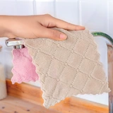 Коралловая бархатная тряпка без поглощения нефти, поглощение воды, кухня масла и масла, протрите полотенца, вытрите на стол рыб, мытья посуду