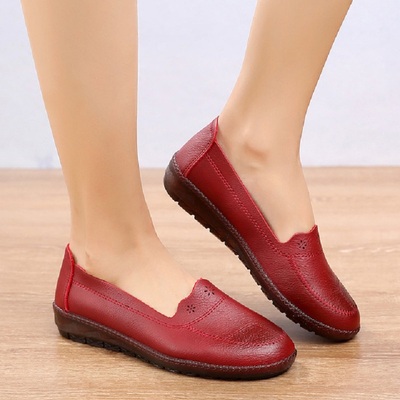 妈妈单鞋秋防滑软底牛筋中老年皮鞋