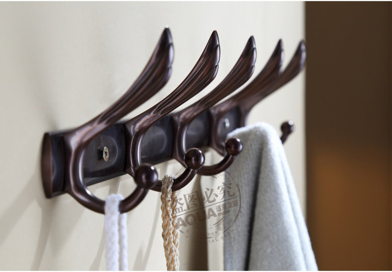 Phoenix Tail Hook_03.jpg