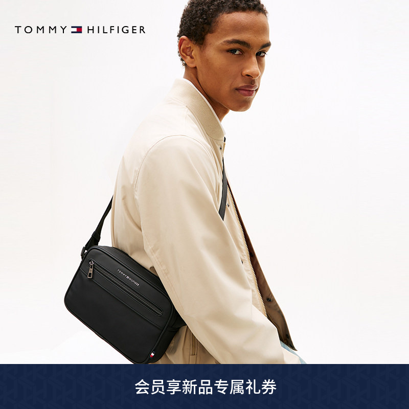 [Gift] Tommy26 New Spring and Summer Men's Casual Work Clothing Metal Letter Shoulder Crossbody Bag Camera Bag