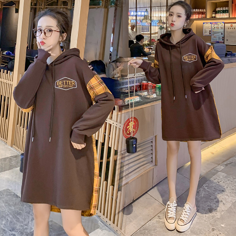 Maternity wear autumn color-blocked plaid hooded sweatshirt mid-length version loose belly-covering Western style late pregnancy large size maternity skirt