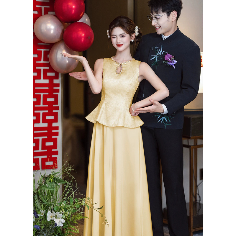 Golden Engagement Dress, Stunning New Chinese-Style Bridal Robe, Registration Qipao, Toasting Attire, and Everyday Wearable Set