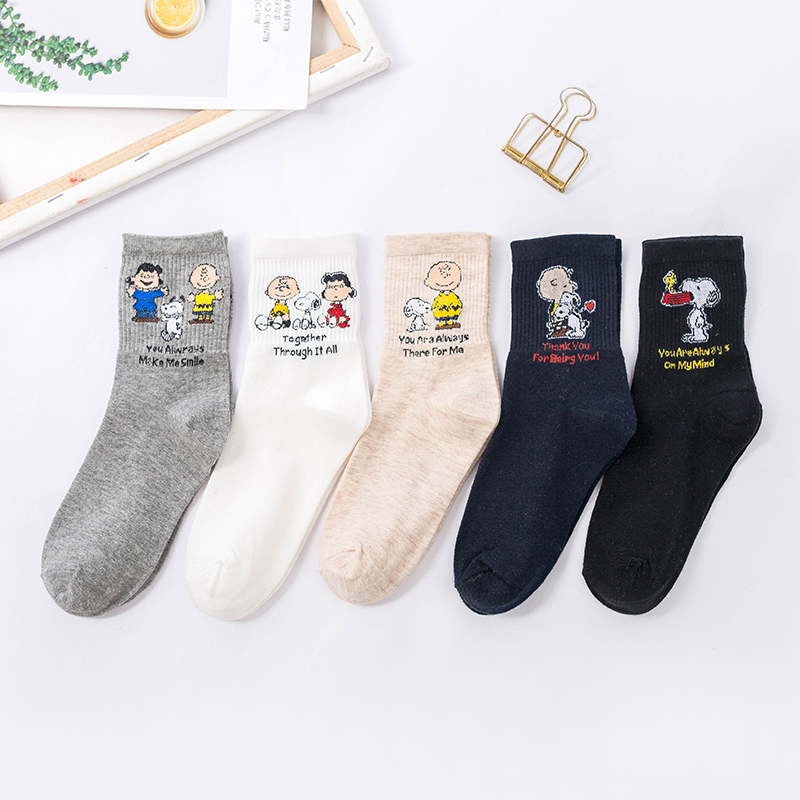 Korean Street Style Cartoon Snoopy Cute Japanese Socks for Women, Mid-Calf Socks, College Style Trendy Long Socks