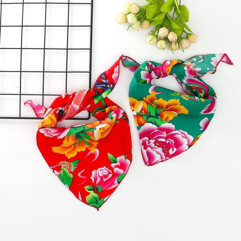 Northeastern Large Floral Headscarf Cotton Silk Triangular Headwear Performance Accessory Children's Ethnic Style Scarf Two-Person Dance Headwear Northeastern Large Floral Headscarf Cotton Silk Triangular Headwear Performance Accessory Children's Ethnic Style Scarf Two-Person Dance Headwear