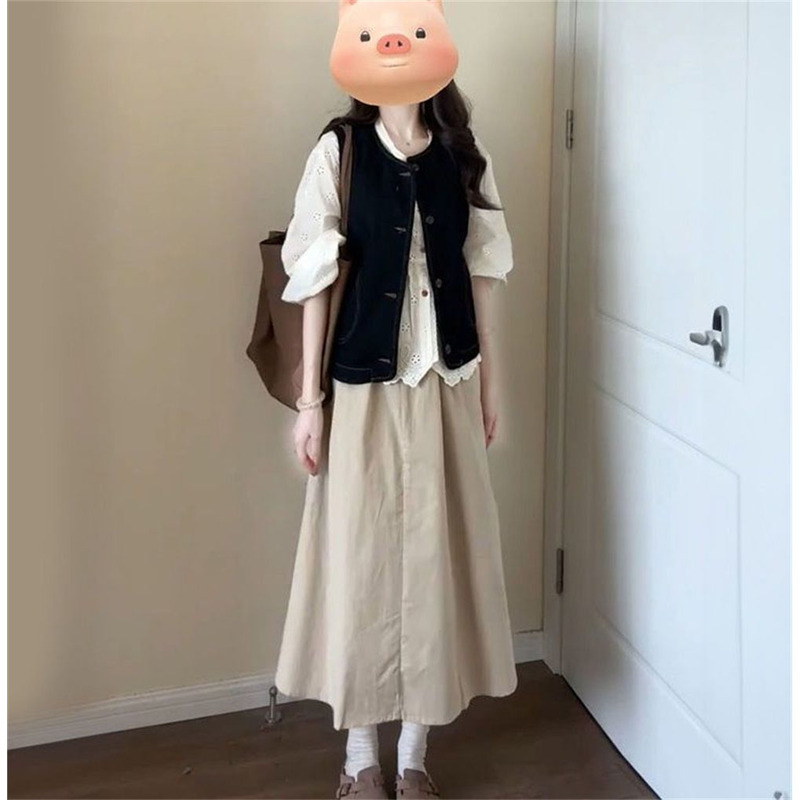 Three-Piece Suit for Women, Autumn Korean Style, Preppy Retro Denim Vest + Embroidered Shirt + High-Waisted Skirt Three-Piece Suit for Women, Autumn Korean Style, Preppy Retro Denim Vest + Embroidered Shirt + High-Waisted Skirt