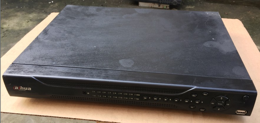 Second-hand Dahua DH-DVR1604HF-A 16-channel dual-disk full D1 analog surveillance recorder 80116466