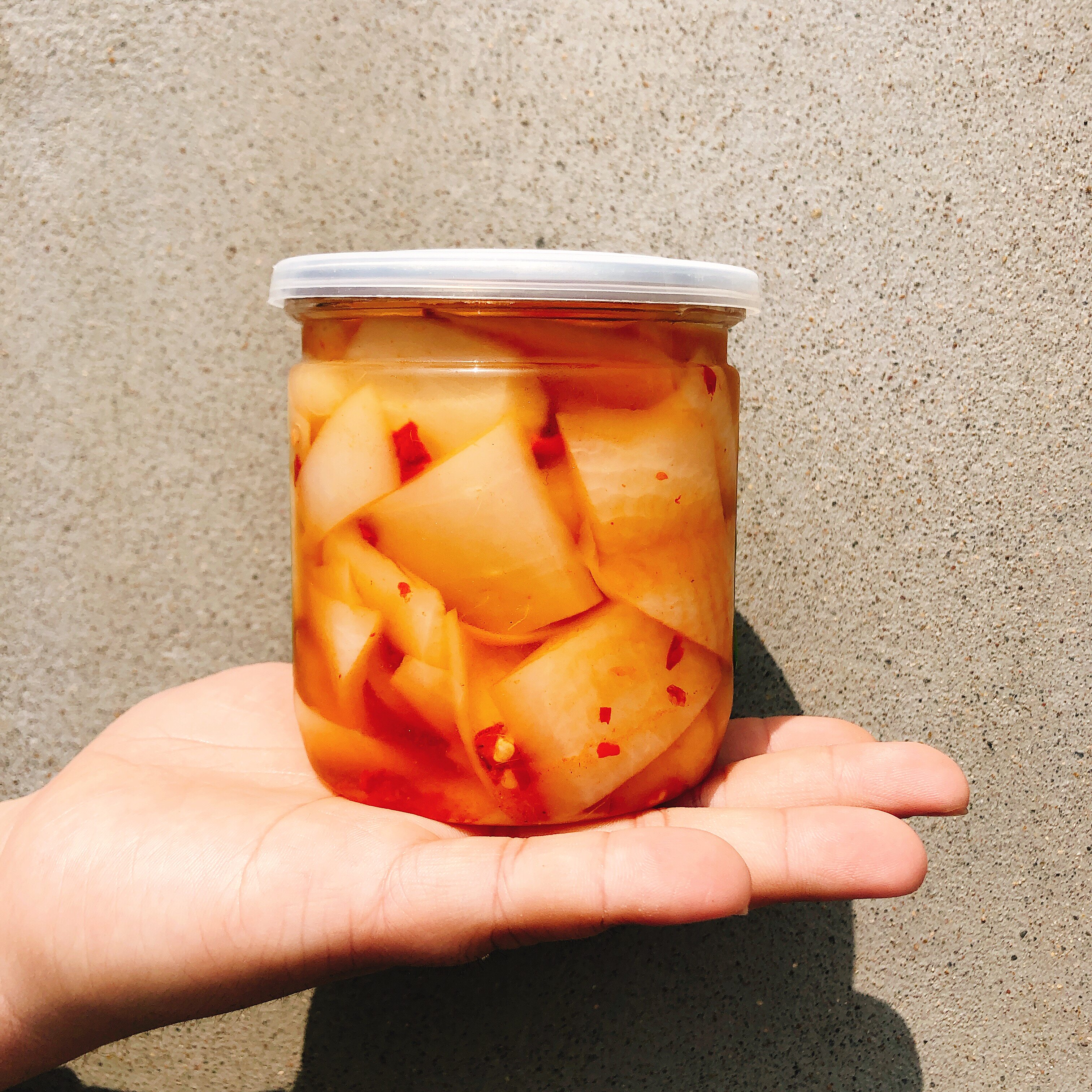 Crispy and spicy radish skin Zhejiang Longyou specialty farm homemade refreshing pickled radish strips pickles under meals soak sour radish