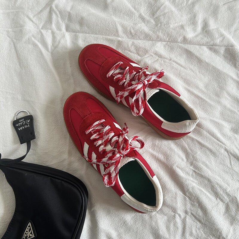 Red German-Style Training Shoes for Women, with a 4cm Internal Height Increase, Genuine Leather, Vintage, Versatile, Casual Sneakers, Wedding Shoes, Round Toe, Lace-Up