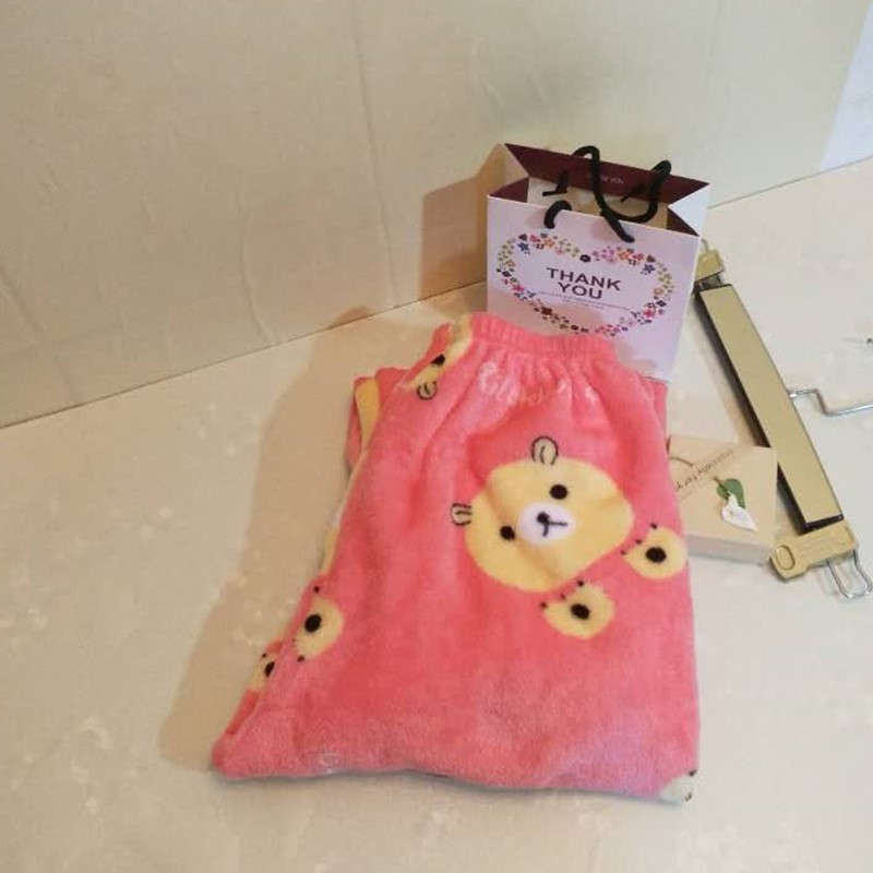 Flannel Pyjama Phụ nữ mùa đông lỏng lẻo Kích thước lớn Quần nhung san hô Kích thước lớn Quần nam mùa thu và mùa đông dày quần ống suông nữ