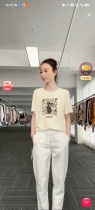 Woman Clip M313105489-06Heavy embroidery short sleeve knitted T-shirt (not refunded)