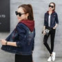 Áo khoác denim ngắn nữ 2018 xuân hè mới buông lơi áo khoác denim mỏng thời trang áo khoác trùm đầu hoang dã vest nữ công sở