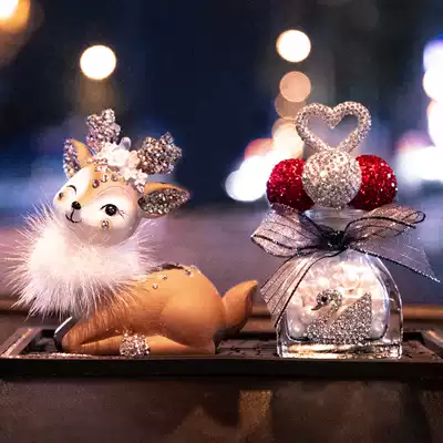 Car interior decoration supplies ornaments goddess high-end car creative Net red car center control front desk beautiful and lovely