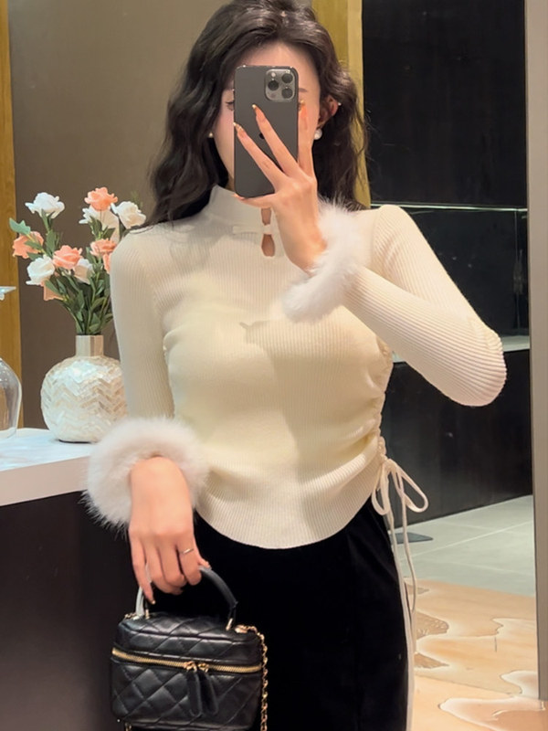 Winter High-End Chic Knitwear with a Chinese Style Zen Design, Trendy New Chinese-Style Buttoned Patchwork Sweater for Women Winter High-End Chic Knitwear with a Chinese Style Zen Design, Trendy New Chinese-Style Buttoned Patchwork Sweater for Women