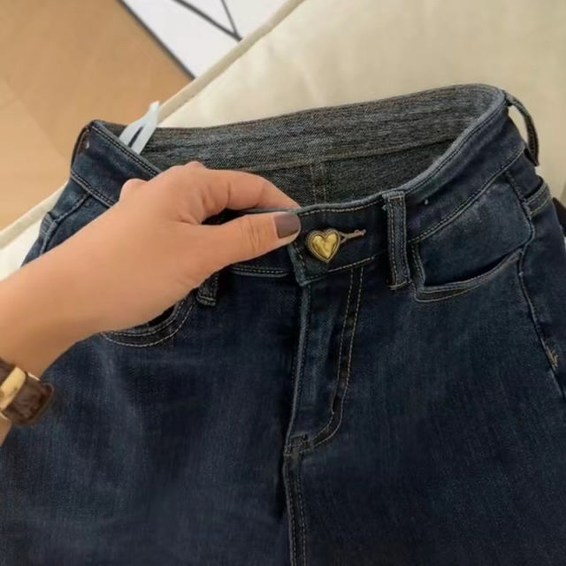 Spring New Plus Size Women's High Waist Elastic Pear Shape Body Jeans Fat mm Slim Straight Nine-Point Cigarette Pants