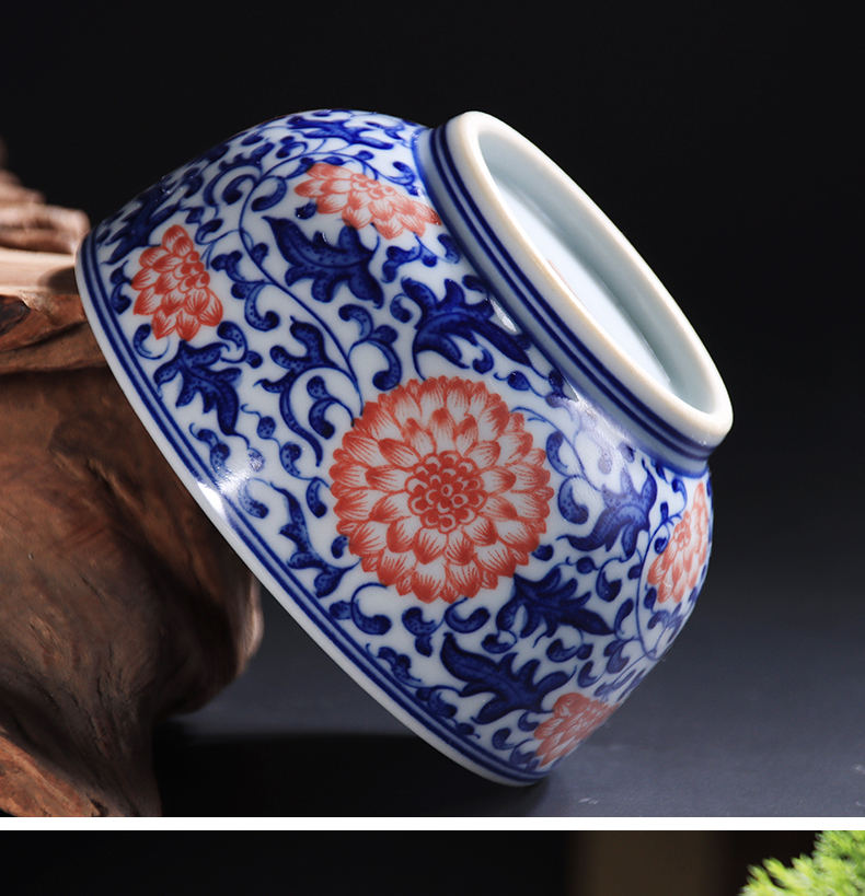 Jingdezhen blue and white hand - made ceramic kung fu tea tea masters cup tie up lotus flower grain ceramic cup sample tea cup