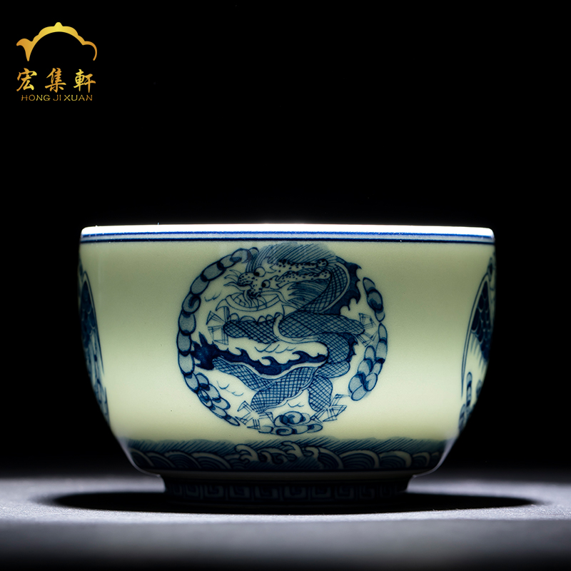 Jingdezhen ceramic cups manually hand - made the master sample tea cup of blue and white porcelain cup single CPU dragon cup chicken cup cup