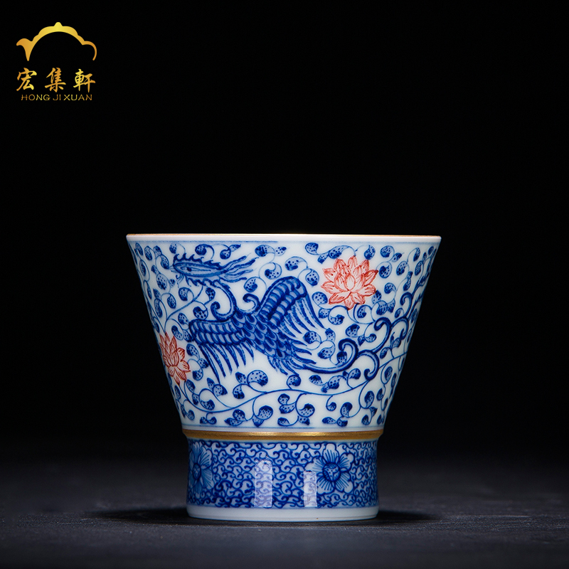 Kung fu tea cups of jingdezhen ceramic cup hand - made porcelain longfeng hat to master cup single cup pure manual small tea cups