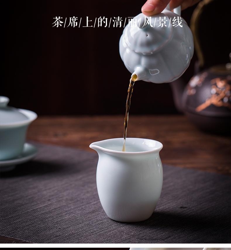 Jingdezhen ceramic fair keller points tea is tea sets accessories and a cup of tea to implement shadow celadon jade porcelain cup