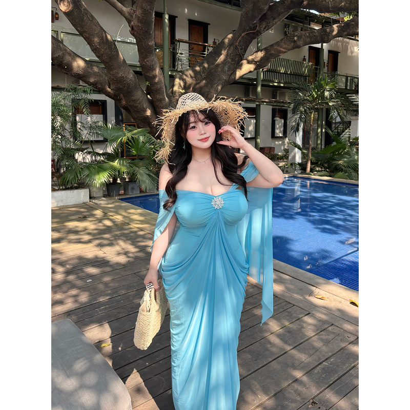 Babes【Zhuang Sheng Mengdie】Plus-Size French-Style Gentle Blue Sheer Strap Dress for Women, Vacation Long Dress