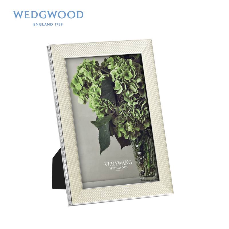 Wedgwood Vera Wang Wang Weiwei Love Accompanying Series Silver Photo Frame Elegant Wedding Best Friend Birthday