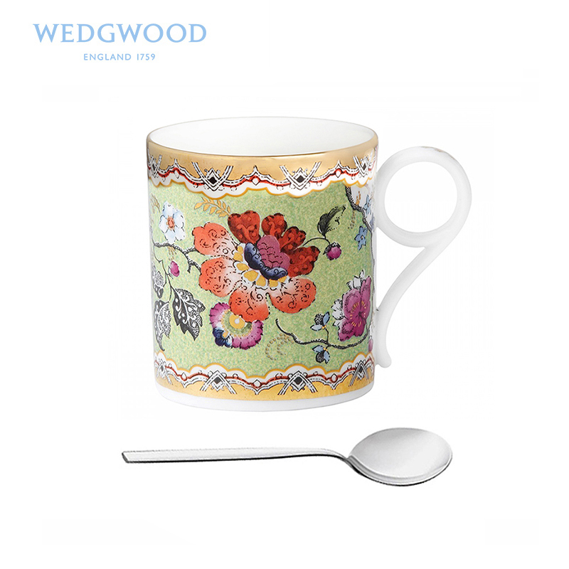 Wedgwood waterford Wedgwood treasured roses silk knot with small ipads China mugs WMF coffee spoon knot wedding