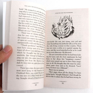 正版 The Lion the Witch and the Wardrobe 纳尼亚传奇 狮子女巫与魔衣橱 青少年小说读物 C.S.路易斯 英文原版儿童读物原版书
