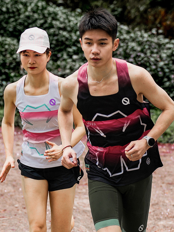 Qinkung Light Athletic Marathon Sports Sleeveless Top Limited Edition Printed Breathing Grid Running Vest