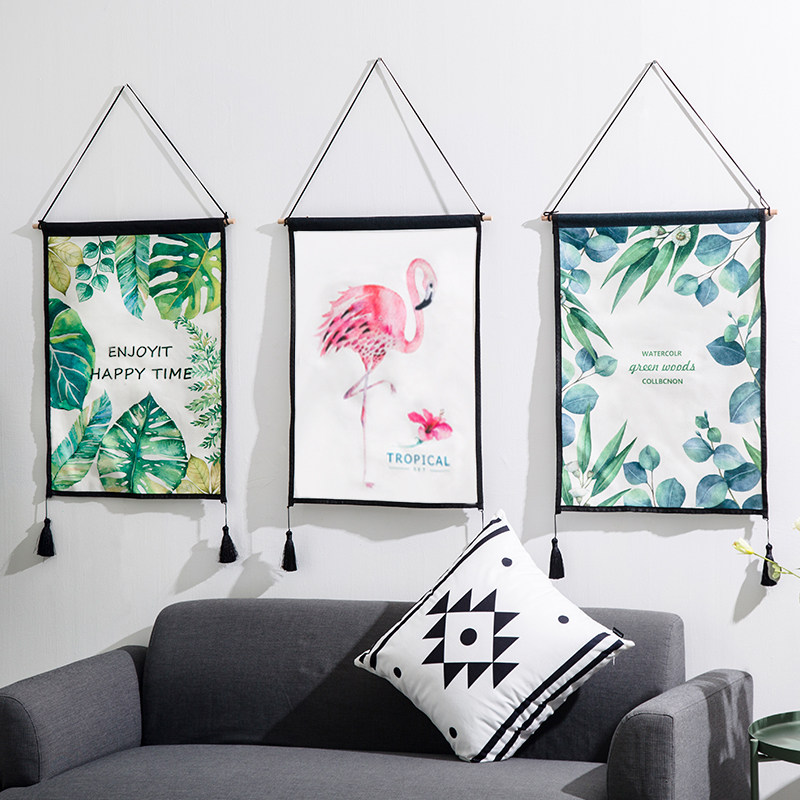 Как называется ткань с рисунком которую вешают на стену