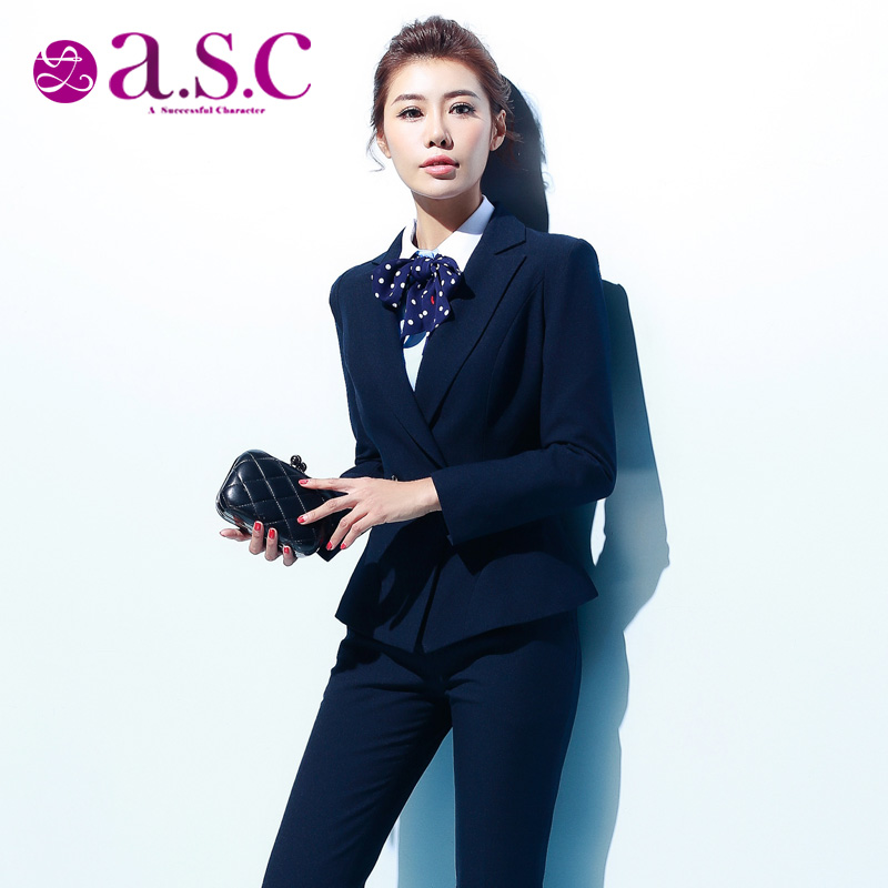 Tailleur femme - Ref 3242866 Image 1