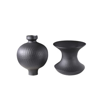 Hot-selling modern minimalist soft furnishing model room designer black entrance living room ceramic vase tea room display