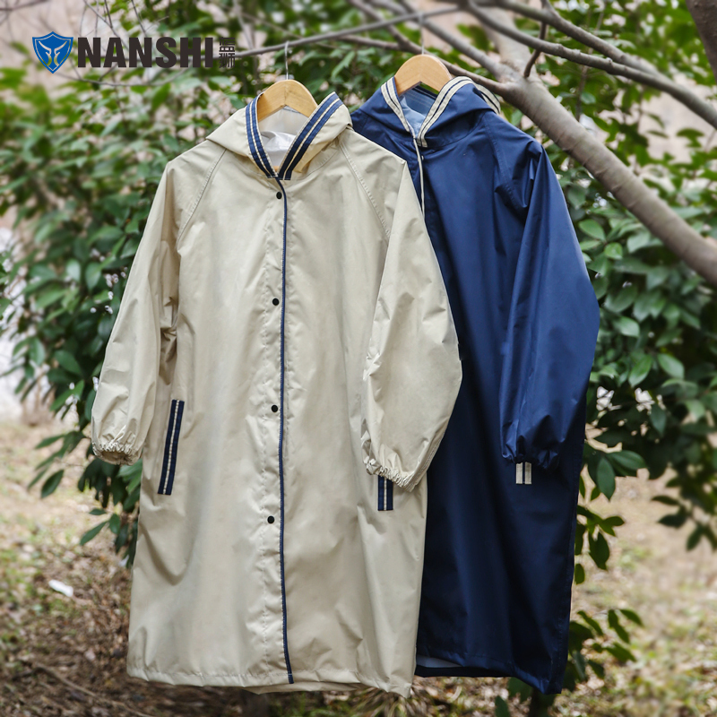 Large Windbreaker-Style Children's Raincoat for Boys and Girls, Full-Body Waterproof Poncho with Backpack Space for Older Children and Elementary School Students