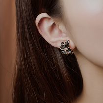 Full RMB66  swap for two colours optional ear clip without pain elegant temperamental flower without earhole ear nail E3101