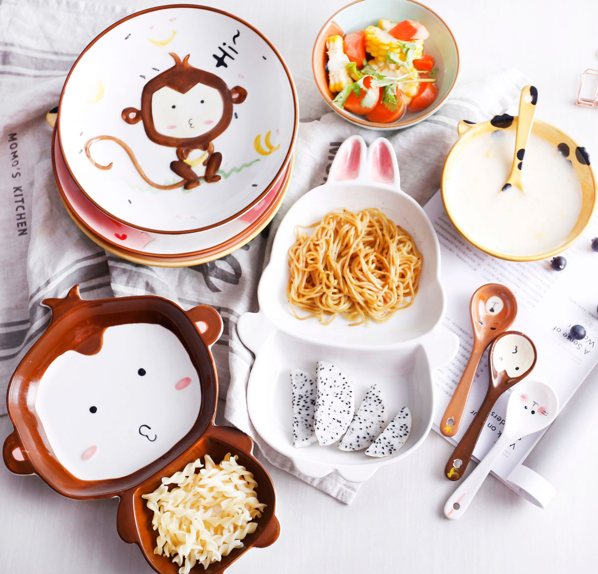 Love Meihui new cartoon animal pattern hand-painted ceramic tableware household bowl divider plate colorful children's porcelain