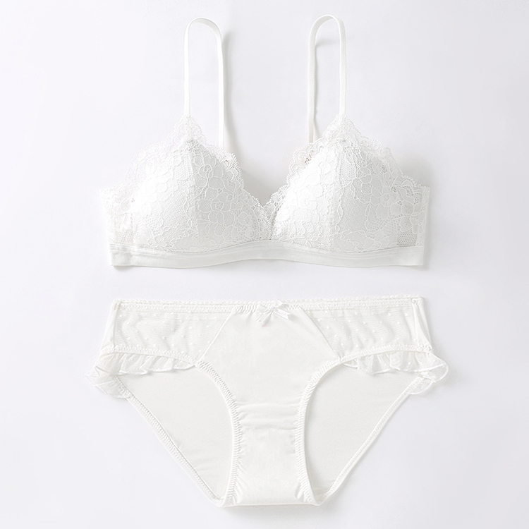 6IXTY8IGHT 68 Sexy lace free steel ring triangular cup ultra-thin cup lingerie suit women BR06968