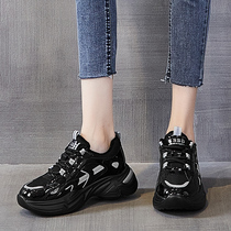 Daddy shoes womens autumn and winter plus velvet explosive thick-soled black shoes womens sports shoes 2022 new winter cotton shoes to keep warm