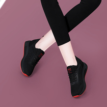 Black sneakers for womens lightweight inner heightening soft bottom autumn and winter student running 2021 spring and autumn new all black